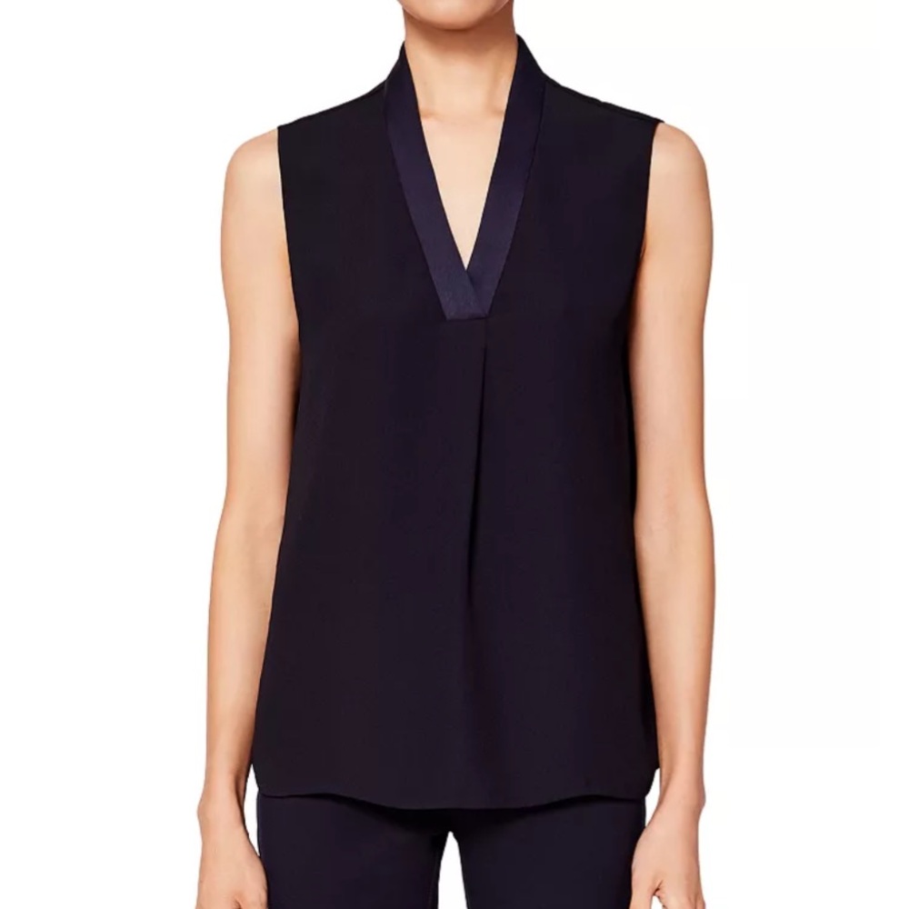 Ted Baker Giannah V-neck Sleeveless Navy Blouse. Size 1 US (4)